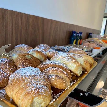 Solmaris Center - & - Private Parking