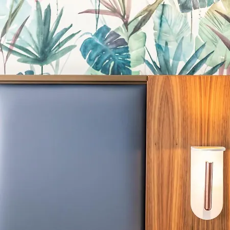 Solmaris Center - & - Private Parking Отель 5*