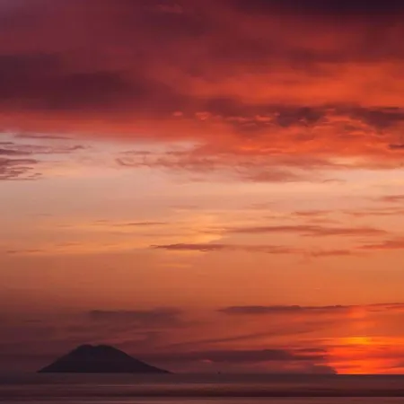 Отель Solmaris Center - & - Private Parking 5*