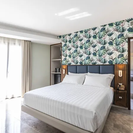 Solmaris Center - & - Private Parking Отель Тропея