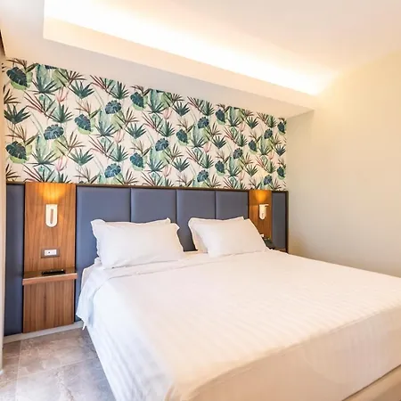 Solmaris Center - & - Private Parking Tropea