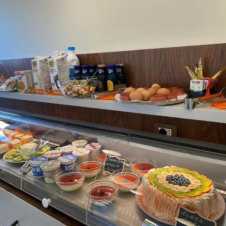 Solmaris Center - & - Private Parking Hotel