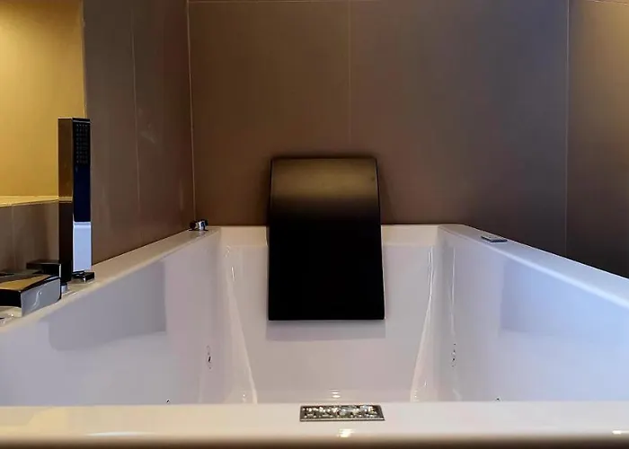 Hotel Solmaris Center - & - Private Parking