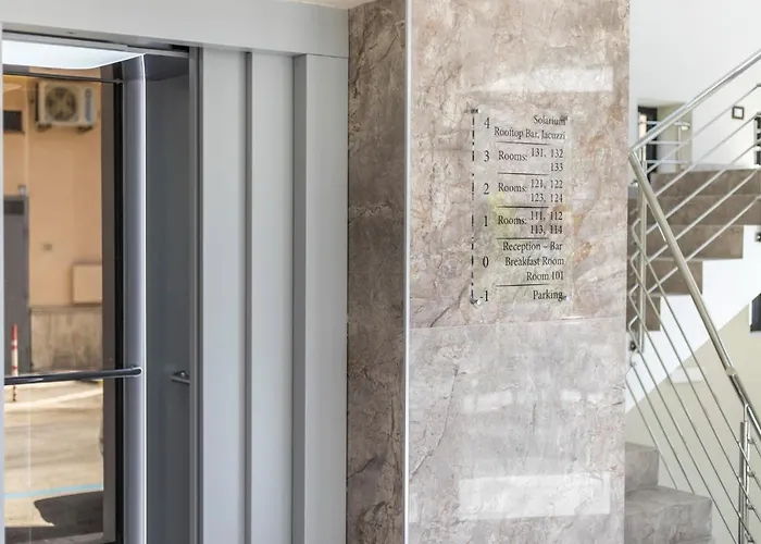 Hotel Solmaris Center - & - Private Parking 5*