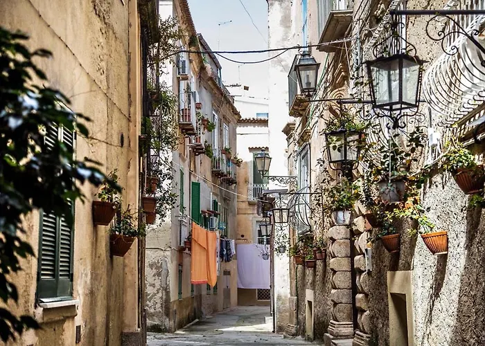 Solmaris Center - & - Private Parking 5* Tropea