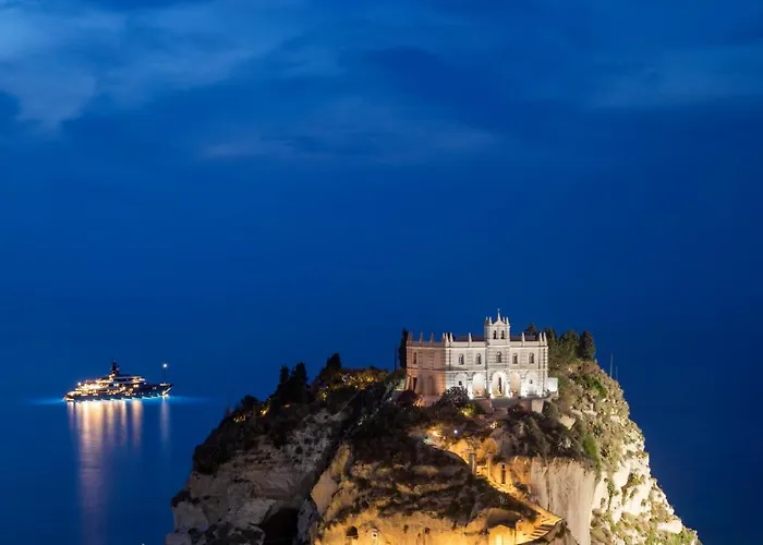 Solmaris Center - & - Private Parking