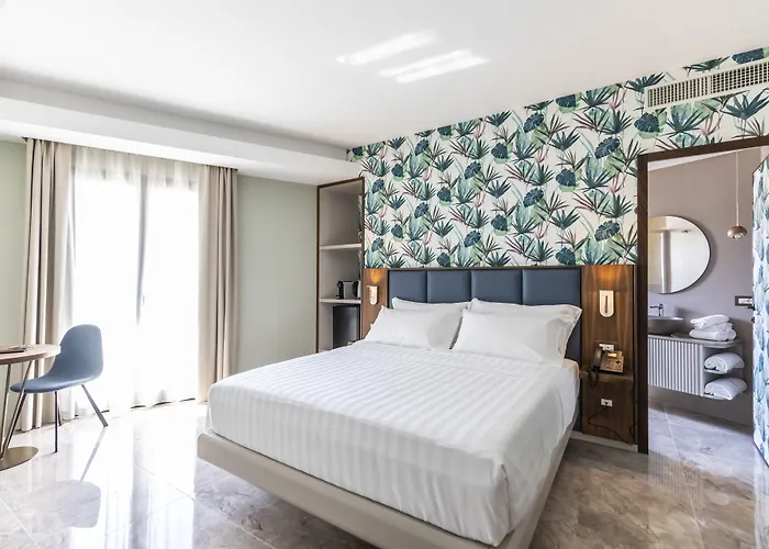 Solmaris Center - & - Private Parking Hotel Tropea